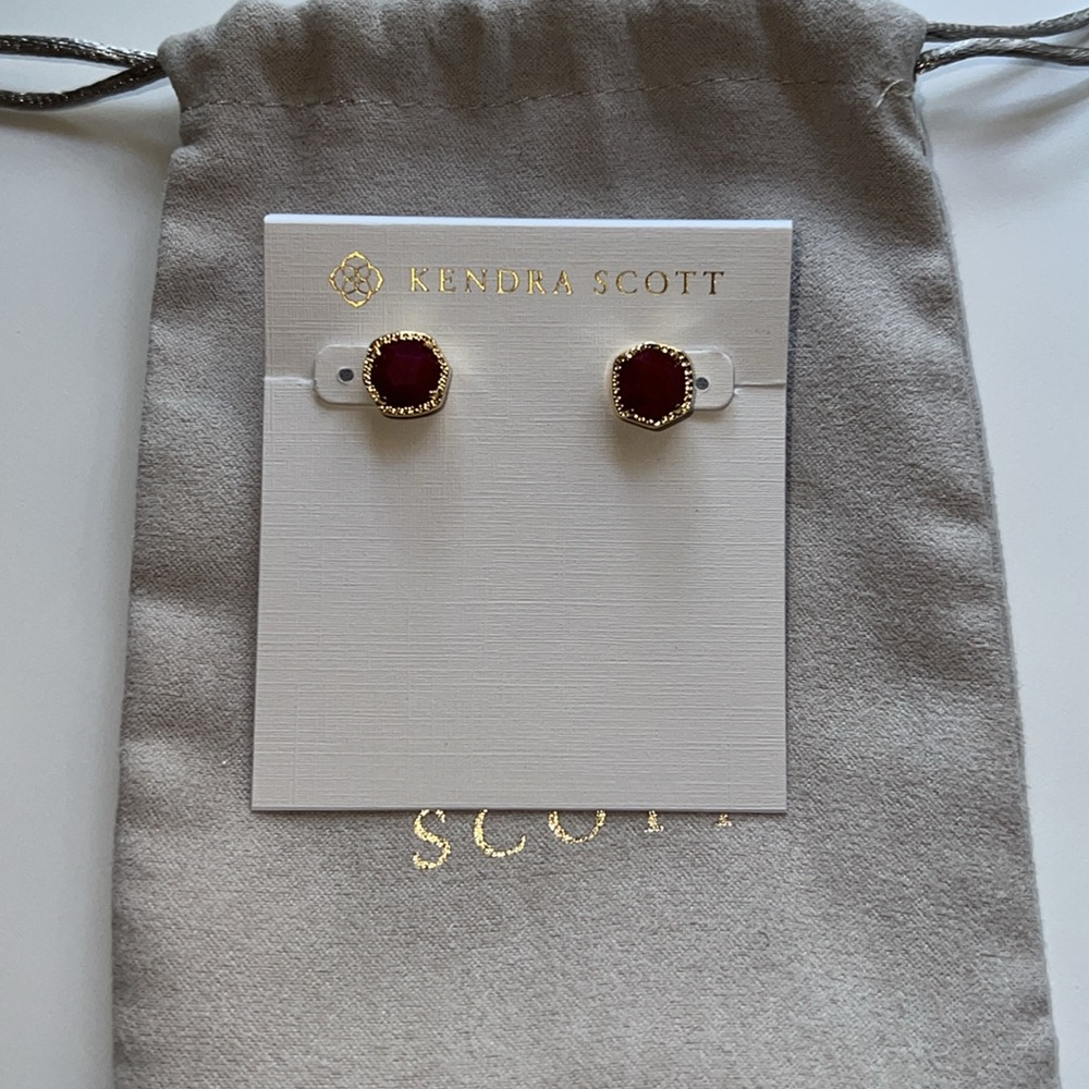 Kendra Scott Davie Raspberry Labradorite Gold Stud Earrings new
